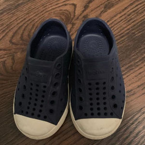 Native Jefferson Boy Shoes Nautical Navy Size 8